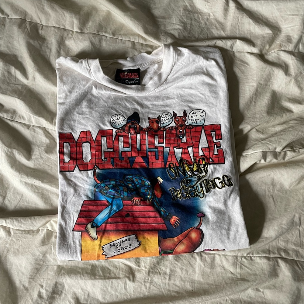 SNOOP DOGG GRAPHIC TEE DOGGYSTYLE